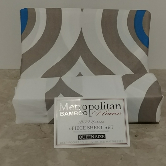 Metropolitan Bamboo Abstract Gray Queen She… - Picture 3 of 12